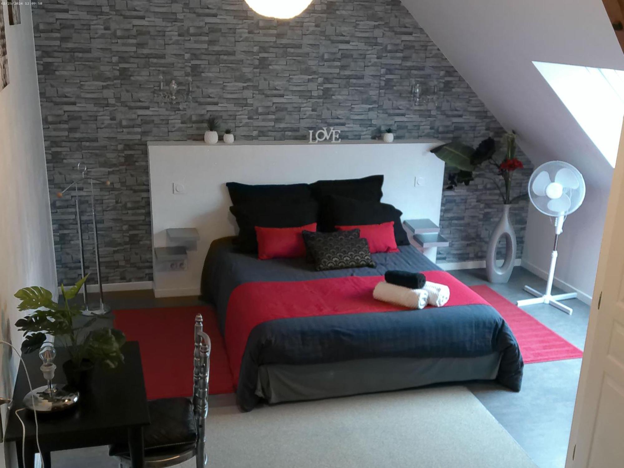A 2 Pas D Azay Hotel Neuil Екстериор снимка