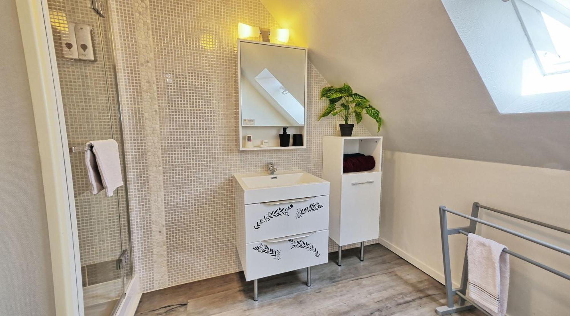A 2 Pas D Azay Hotel Neuil Екстериор снимка